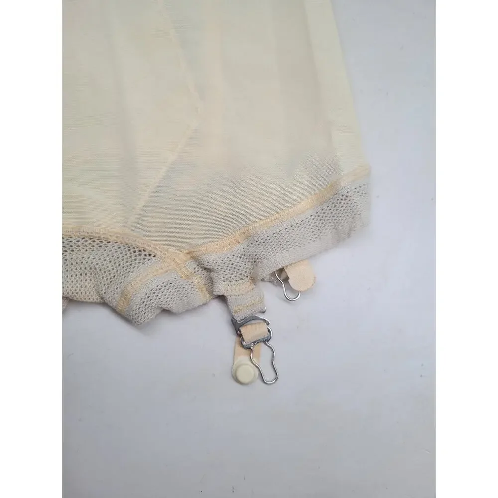 Hollywood Vassarette Ivory Lace Girdle Pin Up Vintage Lingerie‎ Glamour